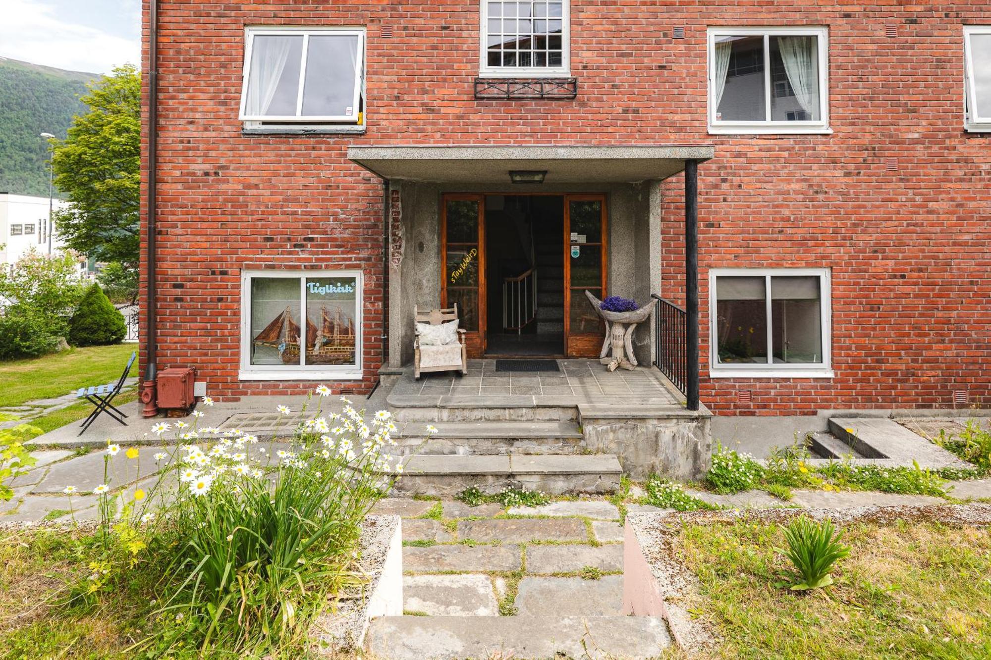 Tiglkak Hostel Andalsnes Exterior photo